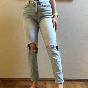 American Eagle Mom Jeans